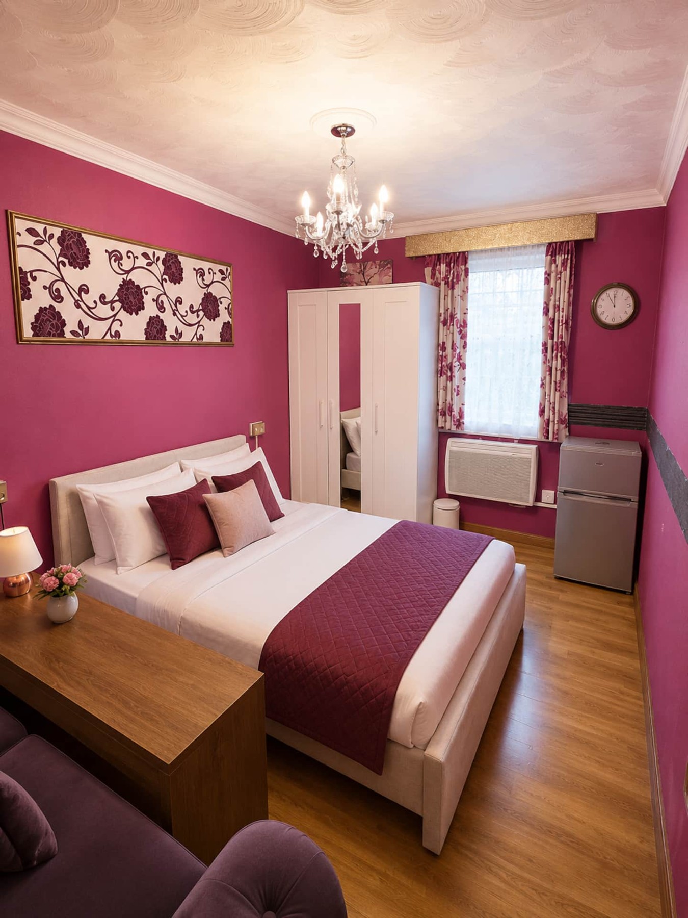 Sandy Room